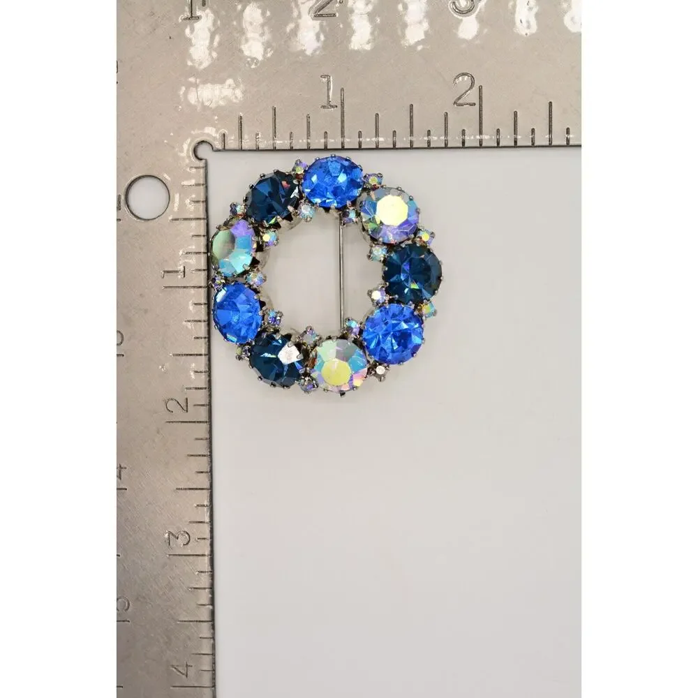 Weiss Vintage Crystal Pin Brooch Blue Prong Chunky Rhinestone Shiny Signed BinAJ